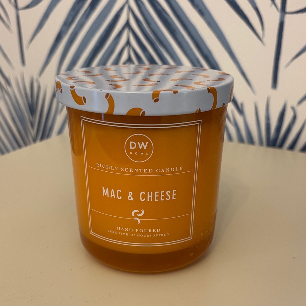 DW Home Mac & Cheese Candle - Warm Orange
